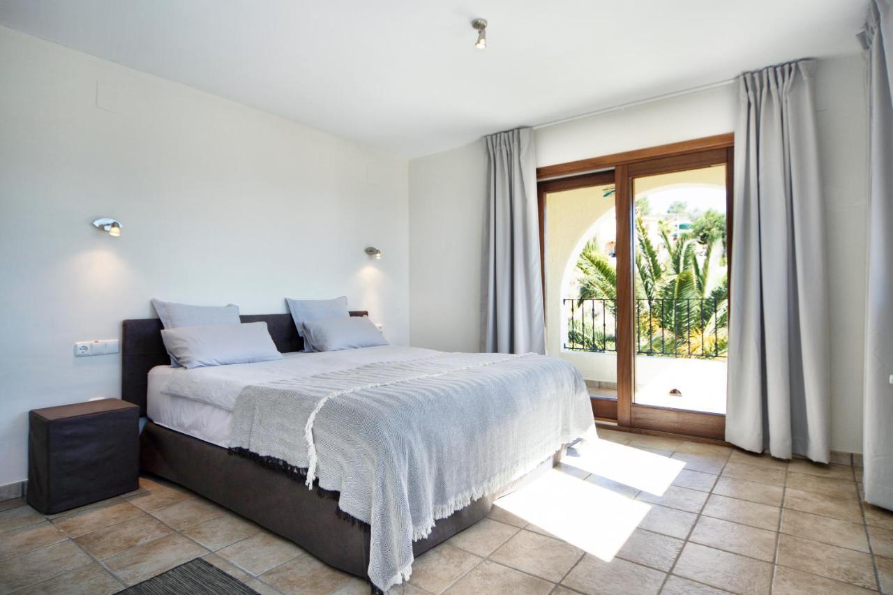 Luxury Villa With Panoramic Views Over Moraira Teulada Eksteriør billede