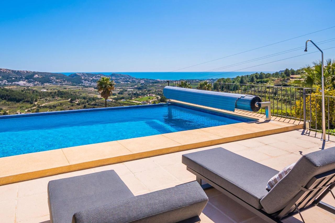 Luxury Villa With Panoramic Views Over Moraira Teulada Eksteriør billede